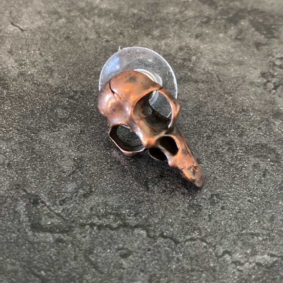 💀🐦‍⬛🎁🛍️Edgar Allen Poe Raven Nevermore Bronze/Copper Skull Ear Piece - Picture 2 of 5